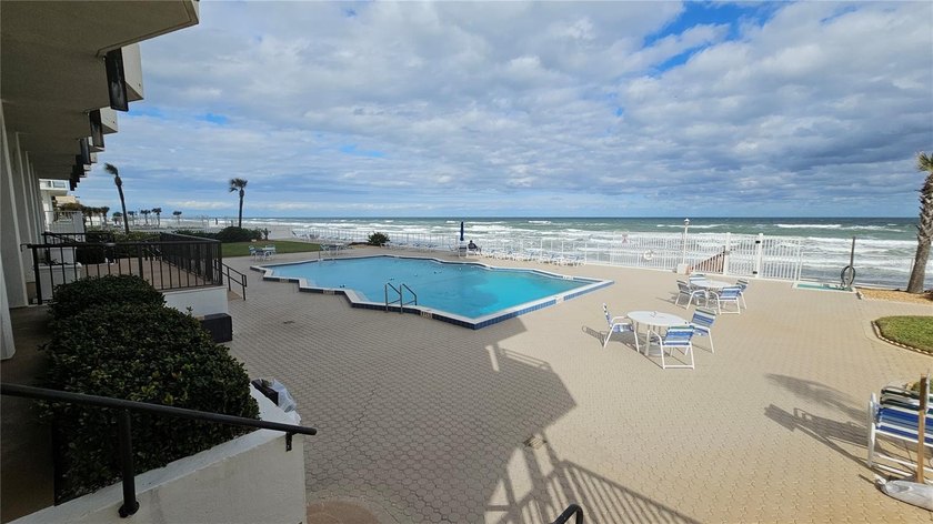 2BR/2BA Condo with Wrap-Around Balcony - Daytona Beach - photo 41