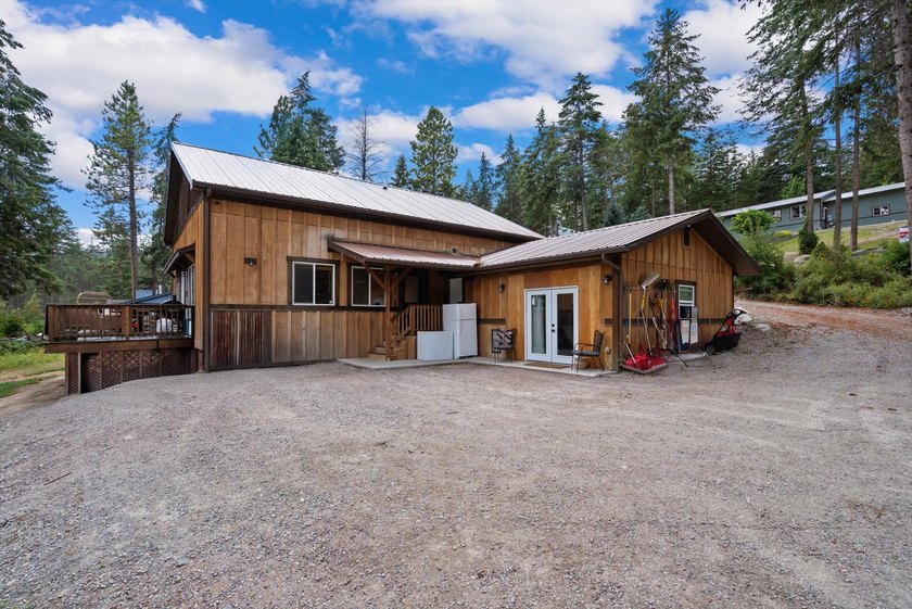Peek-a-Boo Lake Views &amp; Modern Comfort near Flathead Lake! - photo 41