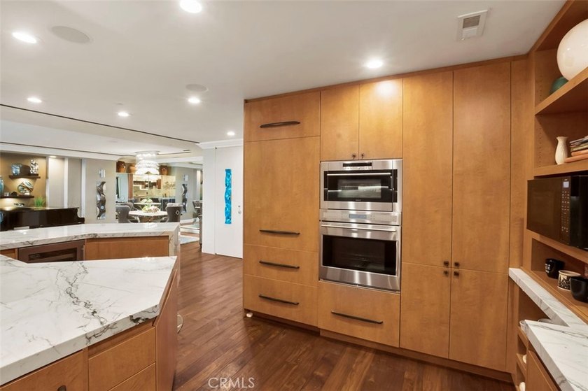700 Front St 2302 - photo 10