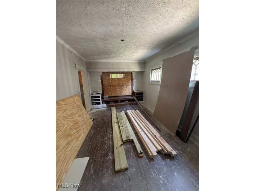 Investment Opportunity - 4 Bed, 1 Bath Fix &amp; Flip or Rental - photo 12