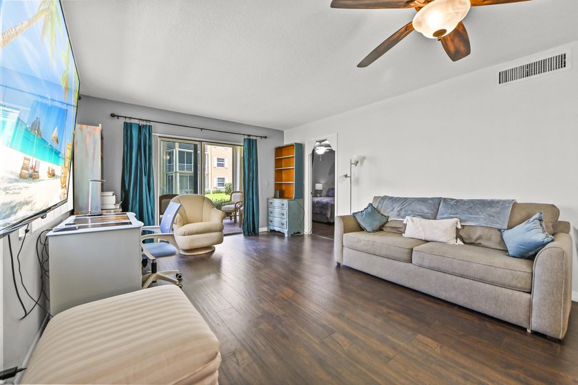 Welcome to this waterfront condominium in Waterway West - photo 8