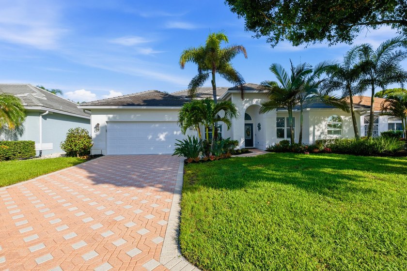 100% Move-In Ready! Beautifully updated and bright Monarch - photo 2