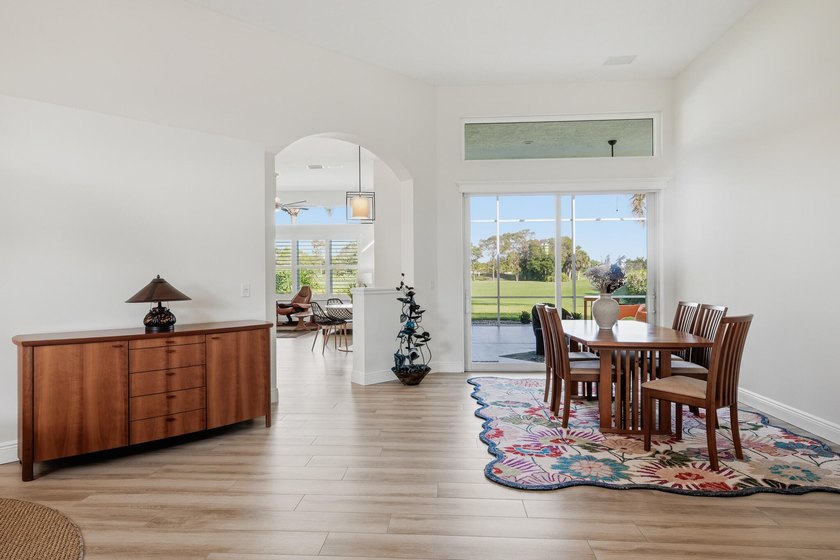100% Move-In Ready! Beautifully updated and bright Monarch - photo 6