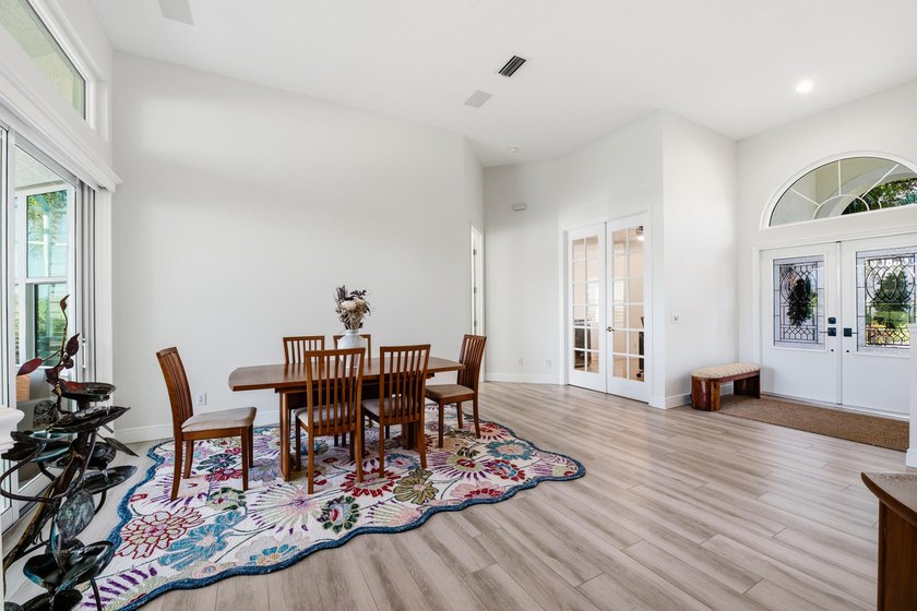 100% Move-In Ready! Beautifully updated and bright Monarch - photo 7