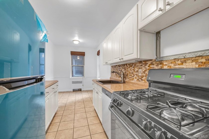 PRICE REDUCTION -- MOTIVATED SELLER!! -- Turn-key &amp; move-in - photo 12