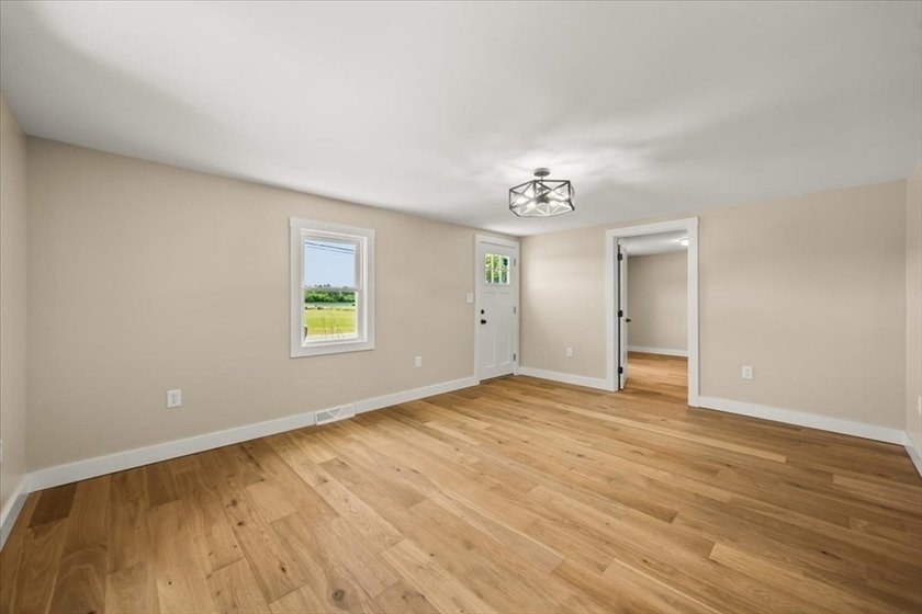Fully renovated and move-in ready, this charming 2-bedroom home - photo 14