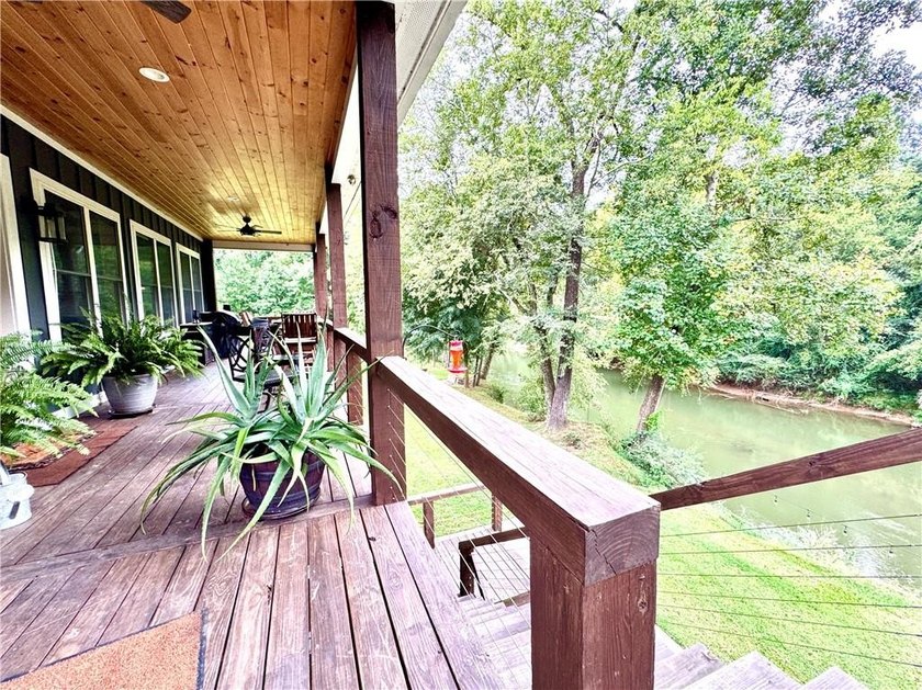 3 Bedroom - 2 Bath - 10 Acres - Coosawattee River Frontage - - photo 24