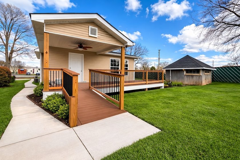OWNER FINANCING AVAILABLE! Character, charm, and convenience - photo 33