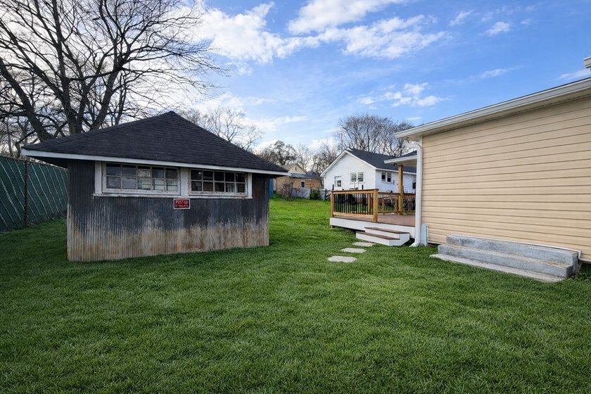 OWNER FINANCING AVAILABLE! Character, charm, and convenience - photo 35