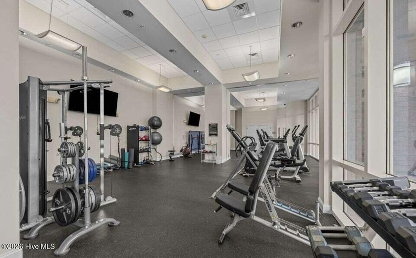 Feel like you're on top of the world in this spectacular custom - photo 36