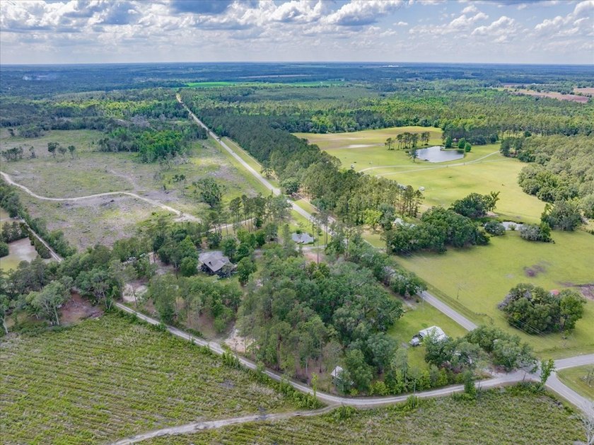 OPEN HOUSE MAY 17th 1-3 pm! A stunning country estate sited on 7 - photo 16