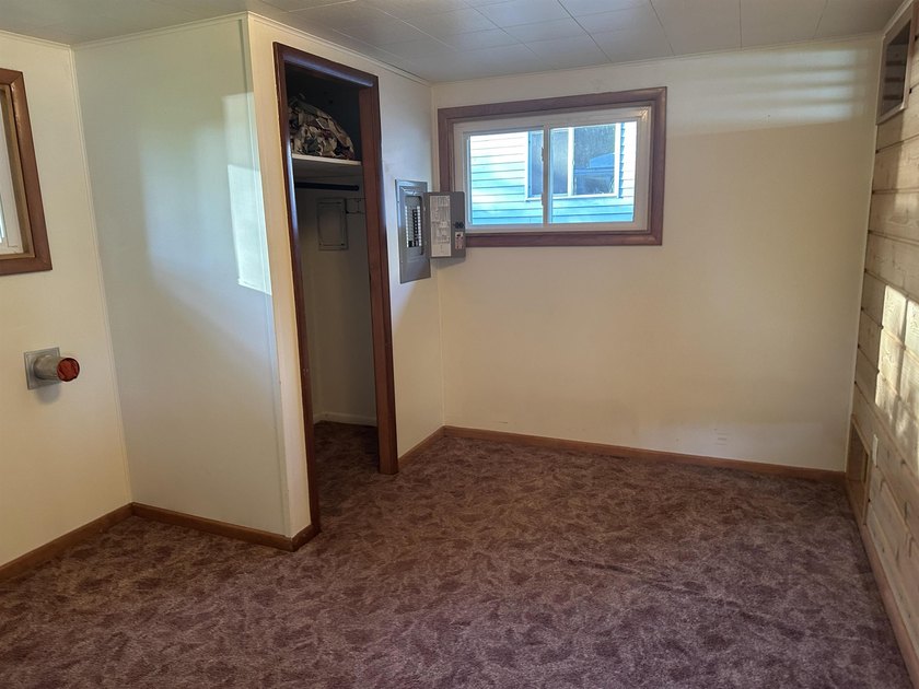 This is a great buy for anyone wanting to enjoy Fox Lake . Boat - photo 20