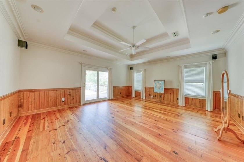 OPEN HOUSE MAY 17th 1-3 pm! A stunning country estate sited on 7 - photo 29