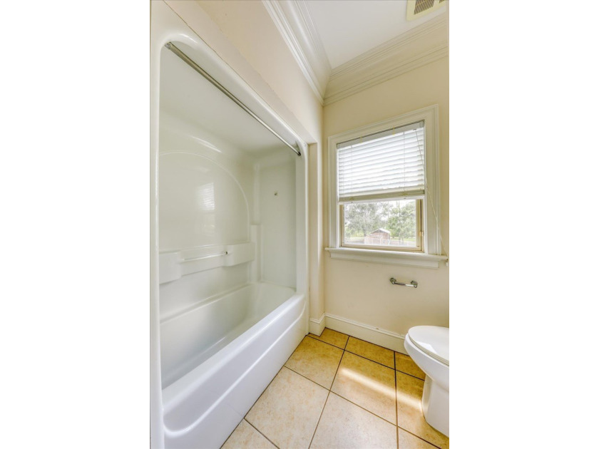 OPEN HOUSE MAY 17th 1-3 pm! A stunning country estate sited on 7 - photo 39