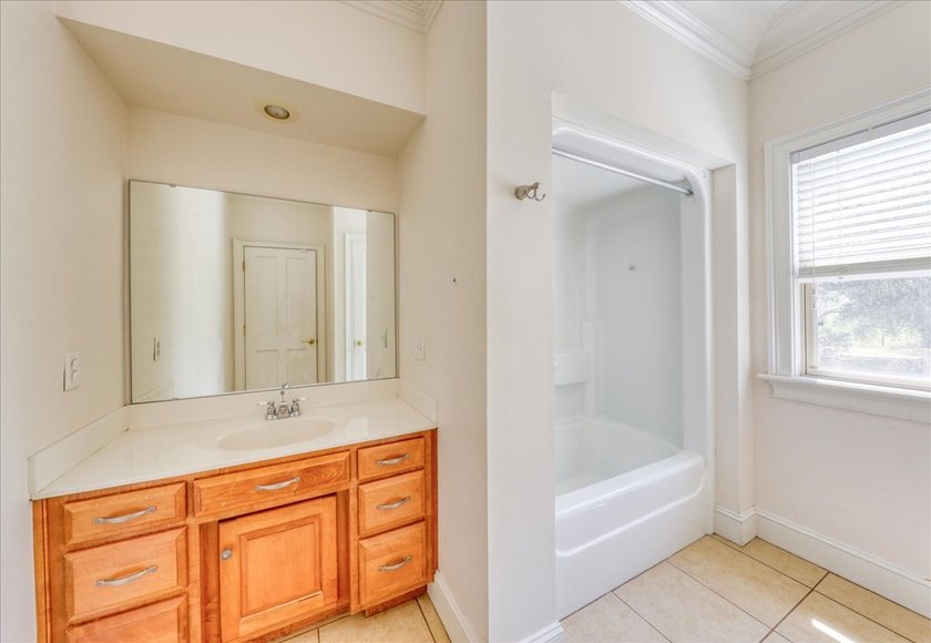 OPEN HOUSE MAY 17th 1-3 pm! A stunning country estate sited on 7 - photo 40