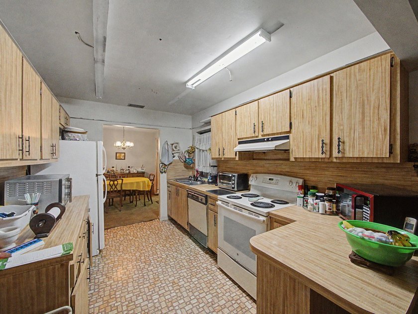 Rare opportunity to own 5 acres in the highly desirable - photo 6