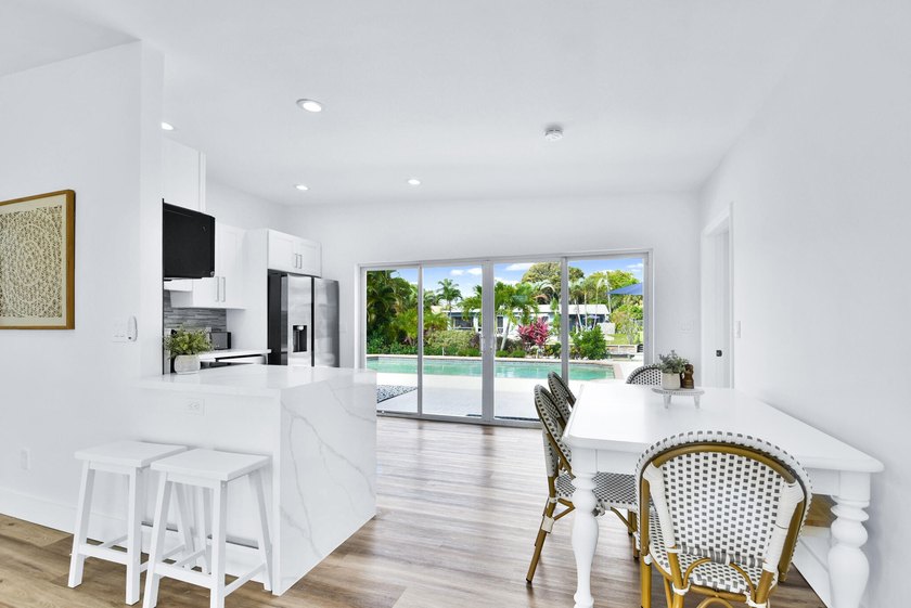 Enjoy the ultimate waterfront lifestyle in this exceptional - photo 12