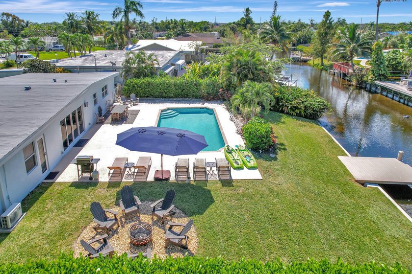 Enjoy the ultimate waterfront lifestyle in this exceptional - photo 24