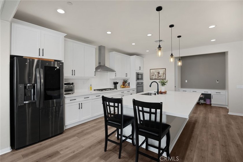 16647 Evelyn Place - photo 5
