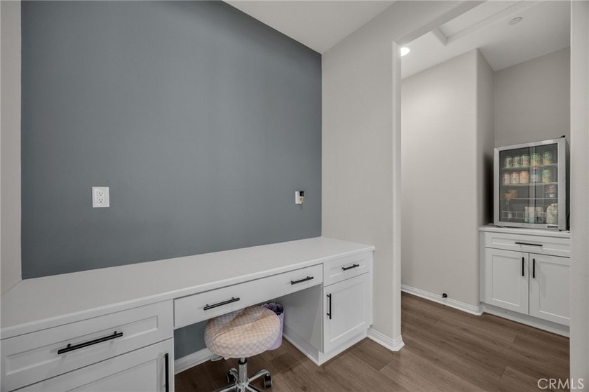 16647 Evelyn Place - photo 9