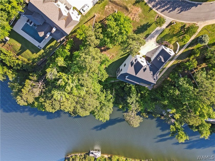 Positioned to capture stunning views of Lake Tuscaloosa, this - photo 17
