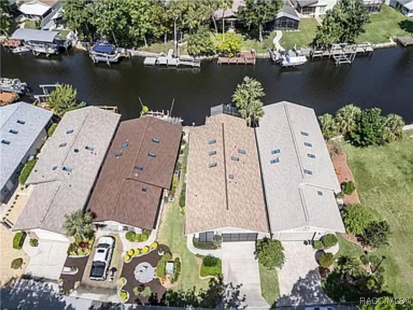Park your BOAT at your back door. Move-in ready waterfront home - photo 4