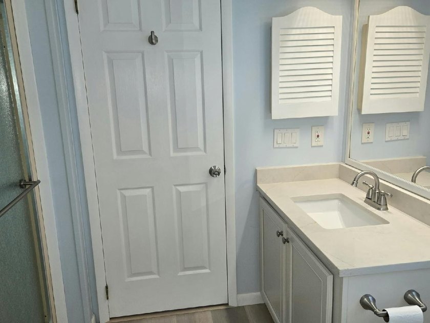 Discover your new home in Foxwood Village a beautiful gated - photo 11
