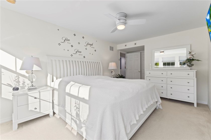 Experience the ultimate retreat in this stunning first-floor - photo 11