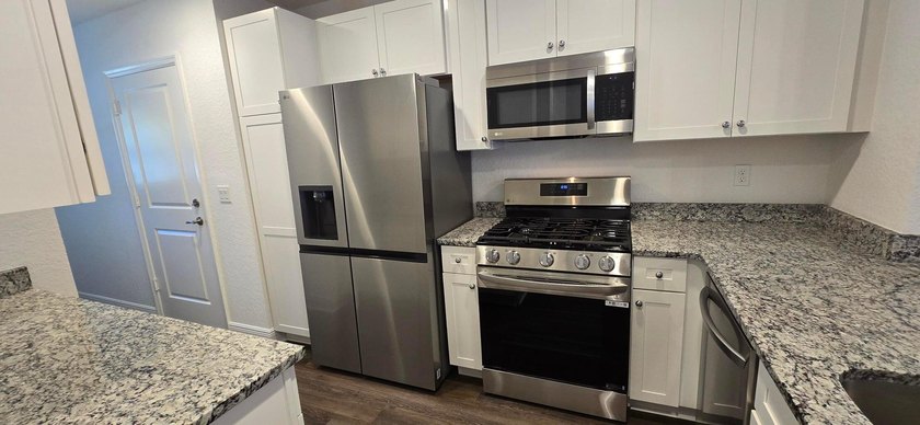Introducing the Sea Breeze Model at Oaks at Moore's Creek Phase - photo 3