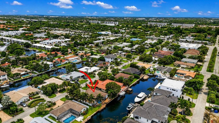 Exceptional waterfront opportunity in the highly desirable Bel - photo 3