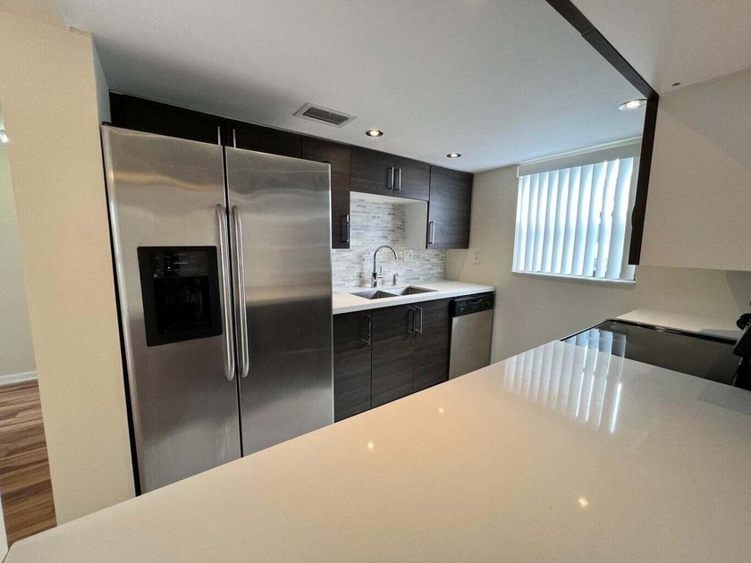 Welcome to this charming and well-located 1-bedroom, 1-bath - photo 7