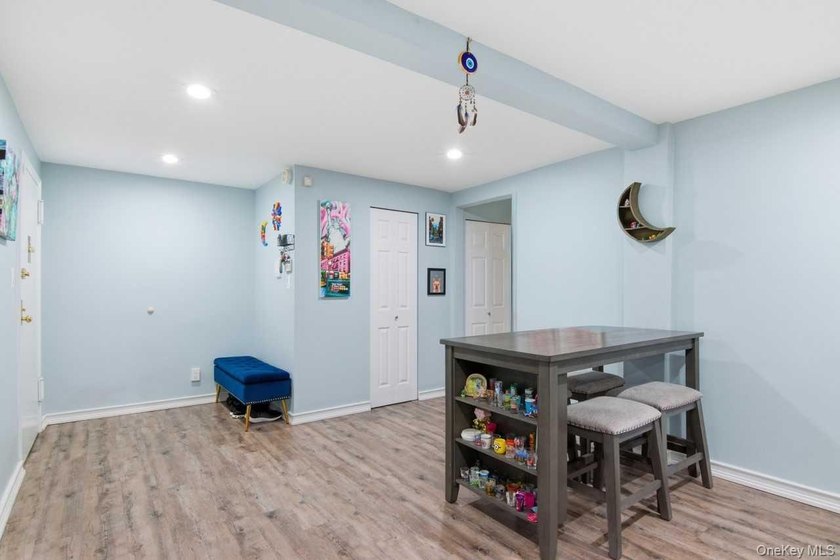 Welcome to this spacious, move-in-ready two-bedroom co-op - photo 7