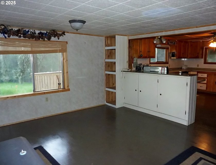 This is the Recreational property you have been waiting for!! - photo 17