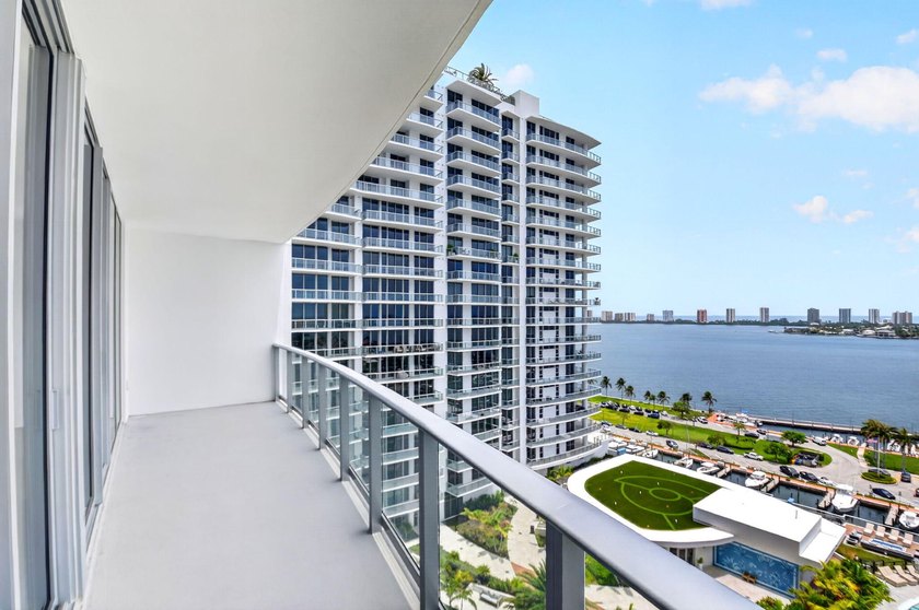 Indulge in the elegance of resort-style waterfront living in - photo 9