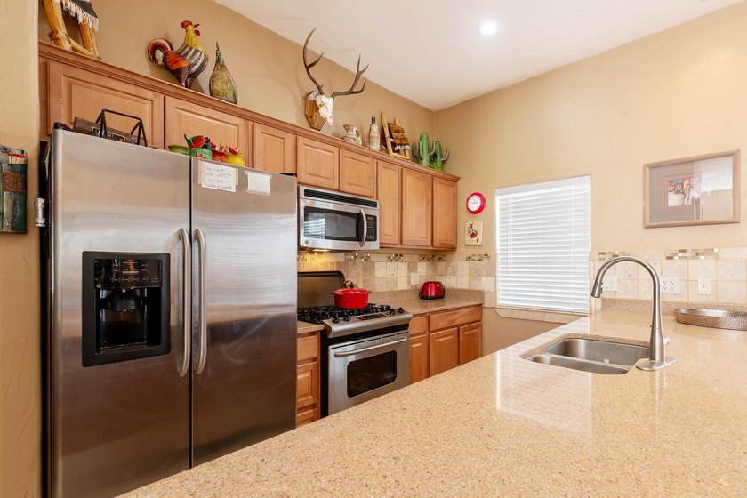 Welcome to your mountain retreat at 23 Cielo Vista Trail in - photo 20