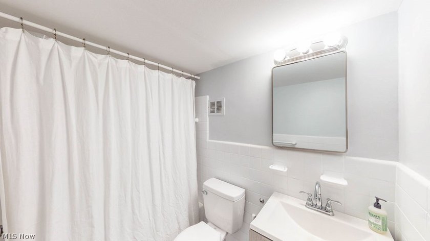 If you are looking for low maintenance, luxury living with an - photo 25