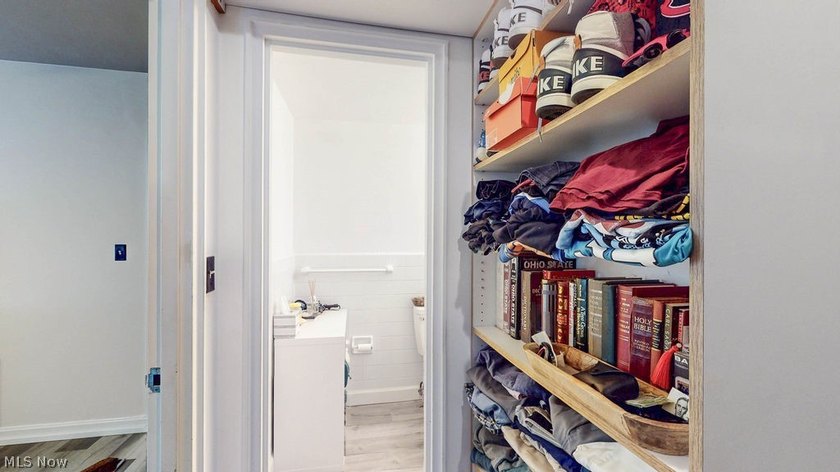 If you are looking for low maintenance, luxury living with an - photo 32