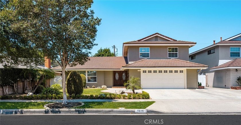 Welcome to 1914 Mabury, a beautifully maintained home where - photo 2