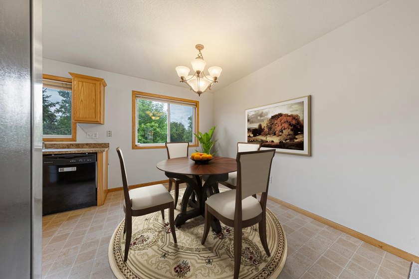 Looking for a move-in-ready end-unit townhome! Look no - photo 26