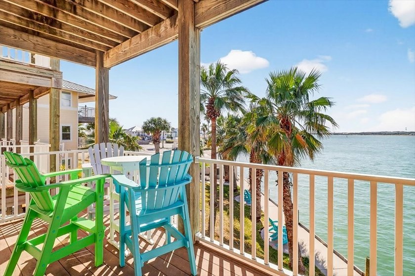 Wow, these views are absolutely stunning! Welcome to coastal - photo 4
