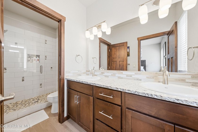 Incredible opportunity to own a ski in/ski out townhome on - photo 18
