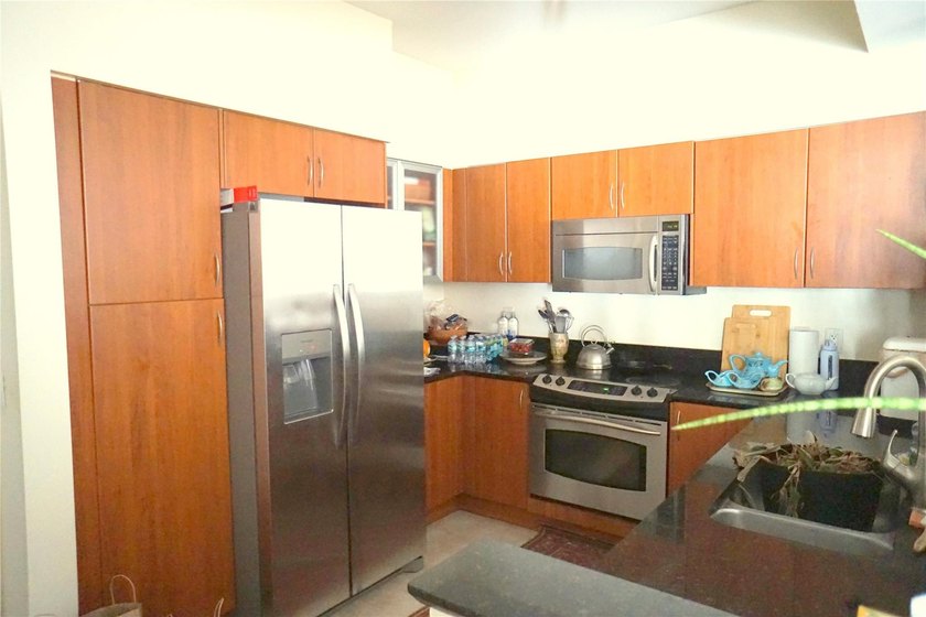 Luxury, light &amp; bright fully updated 2-bedroom, 2-bathrooms - photo 6