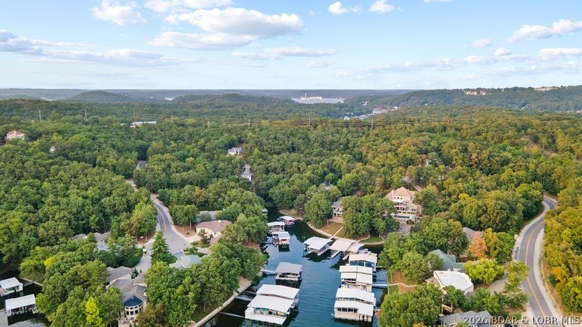Prime Building Lot in Lake of the Ozarks! Situated just off - photo 13