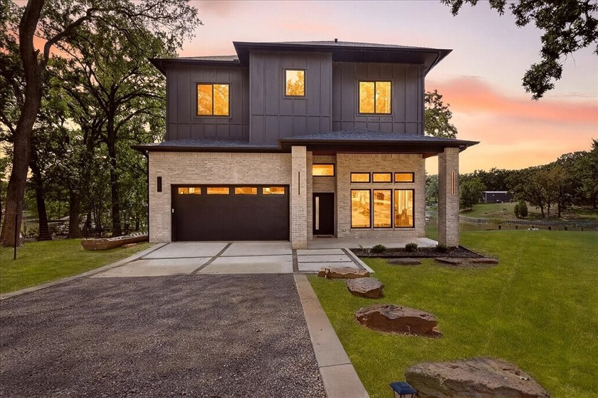 Motivated sellers are ready to make a deal on this exceptional - photo 26