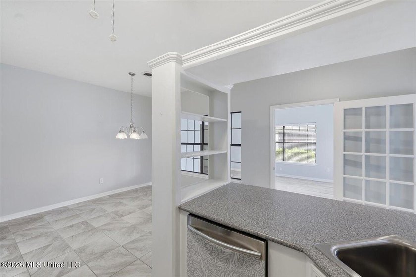 Welcome home to this well-maintained 2-bedroom, 2-bath home - photo 9