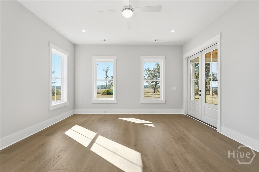 Luxurious marsh-front, newly constructed custom home on .78 - photo 19