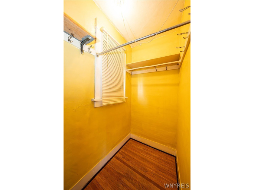 Welcome to 49 Edgewood Ave! Great opportunity to buy this - photo 23