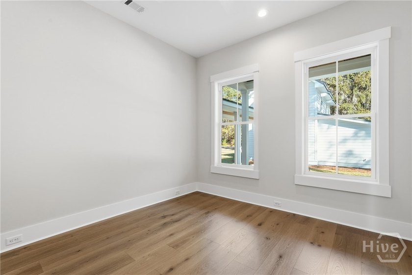 Luxurious marsh-front, newly constructed custom home on .78 - photo 25