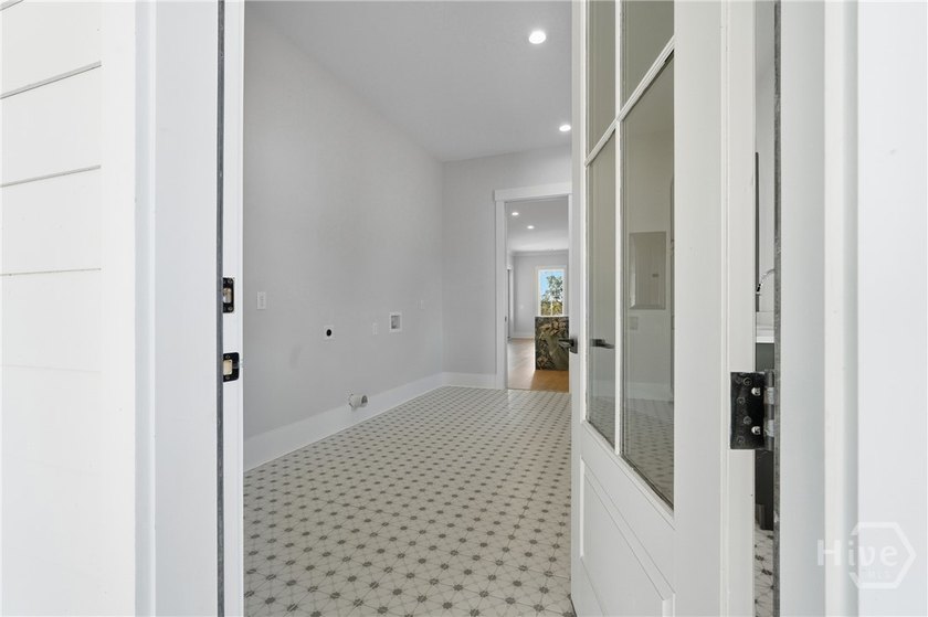Luxurious marsh-front, newly constructed custom home on .78 - photo 33