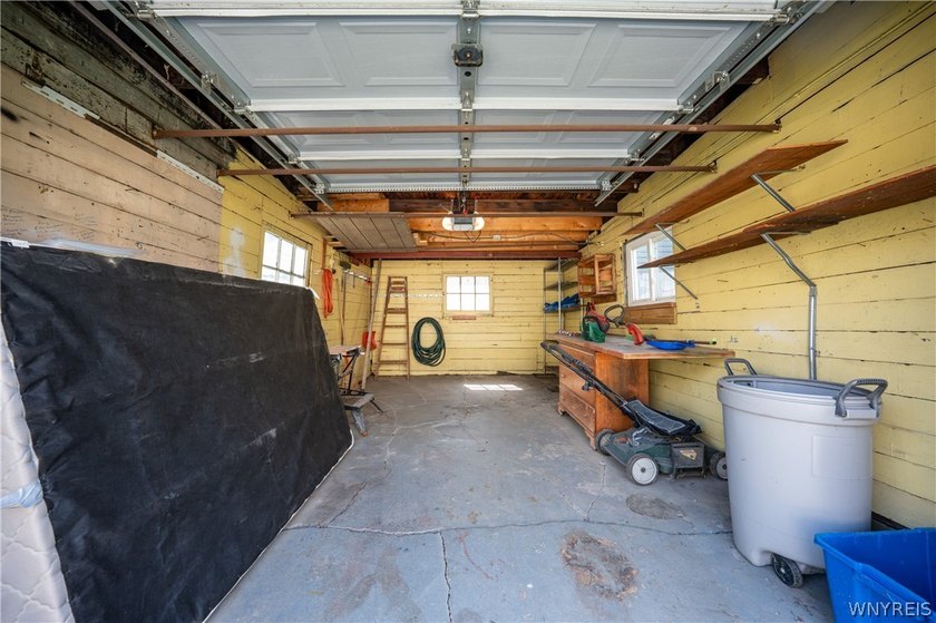 Welcome to 49 Edgewood Ave! Great opportunity to buy this - photo 34